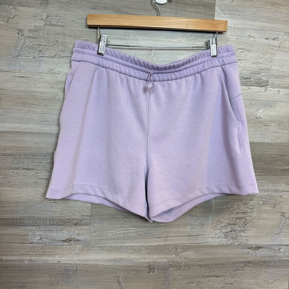 Lululemon Softstreme High-Rise Short 4" – Lavender Purple – Size 12 - Picture 9 of 9